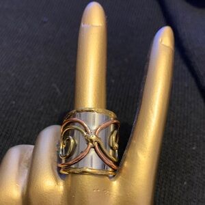 Chic Tri-Tone Women's Ring